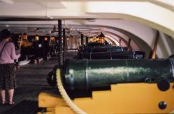 HMS Victory, middle gundeck